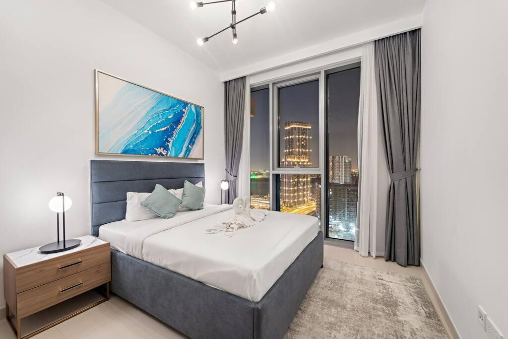 First Class Luxury 2br In Creek Harbour Pool, Gym, Walk To Dining Apartment